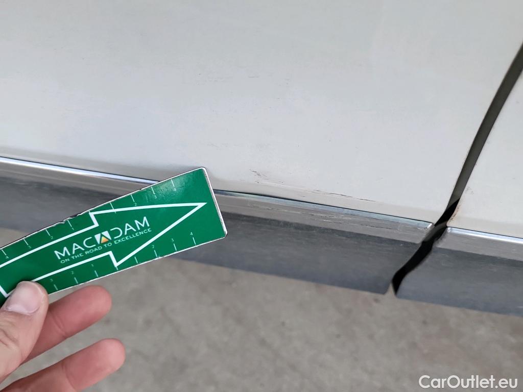  Volkswagen  Tiguan VOLKSWAGEN  / 2020 / 5P / todoterreno Life 1.5 TSI 110kW (150CV) DSG #2