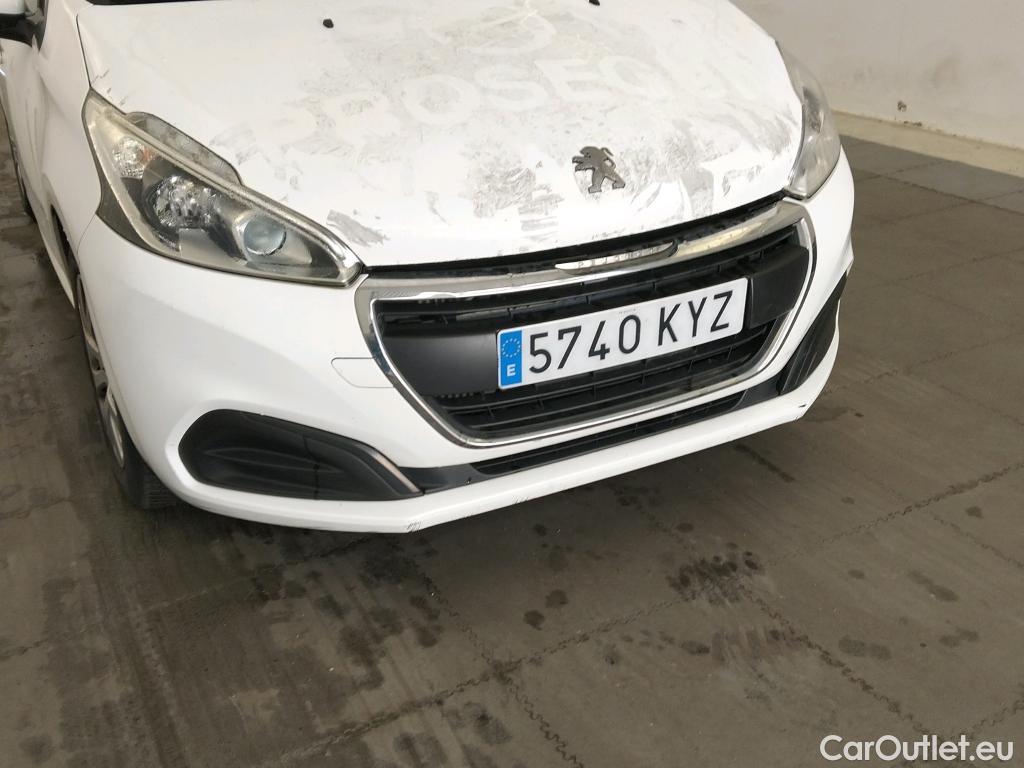  Peugeot  208 PEUGEOT  / 2015 / 5P / berlina con portón 5P ACTIVE BlueHDi 73kW (100CV) #21