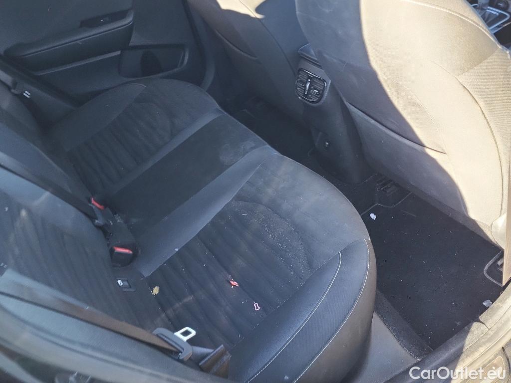  KIA  XCeed KIA  / 2022 / 5P / todoterreno 1.5 MHEV GT-line 118kW (160CV) DCT #23