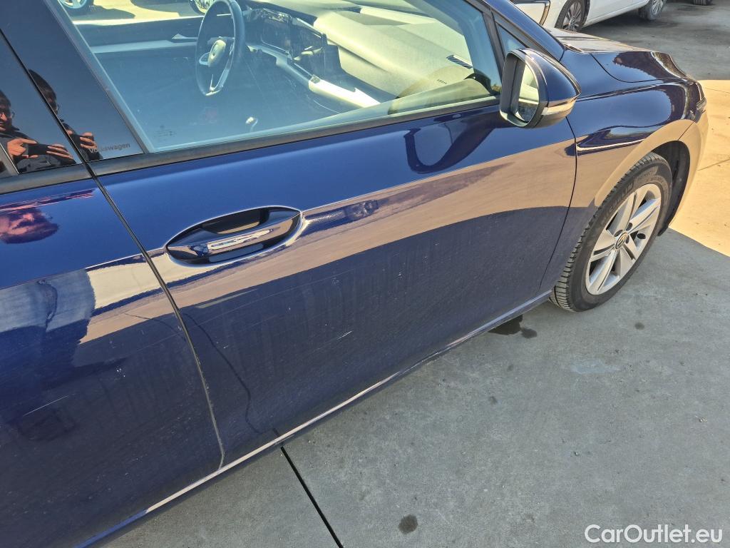  Volkswagen  Golf  VOLKSWAGEN / 2020 / 5P / berlina con portón Life 2.0 TDI 85kW (115CV) #5