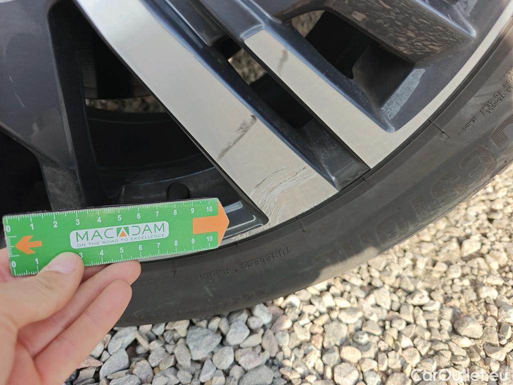  Peugeot  3008 PEUGEOT  / 2020 / 5P / todoterreno 1.5 BlueHDi 96kW S&S Allure Pack EAT8 #8