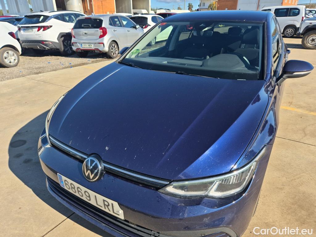 Volkswagen  Golf  VOLKSWAGEN / 2020 / 5P / berlina con portón Life 2.0 TDI 85kW (115CV) #23