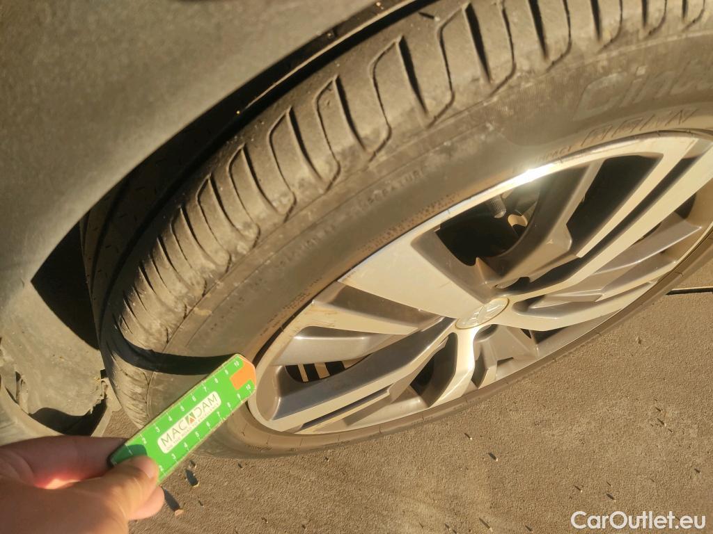  Peugeot  3008 PEUGEOT  / 2020 / 5P / todoterreno 1.5 BlueHDi 96kW S&S Allure Pack EAT8 #6