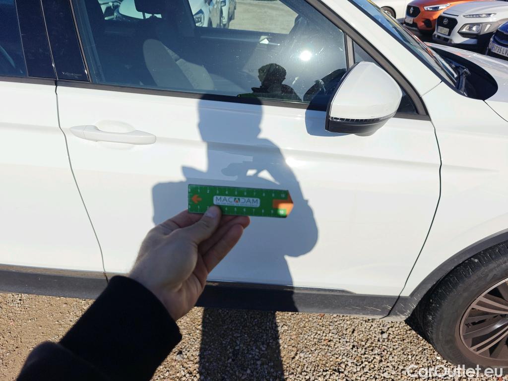  Volkswagen  Tiguan VOLKSWAGEN  / 2020 / 5P / todoterreno Life 1.4 TSI eHybrid 180kW (245CV) DSG #6