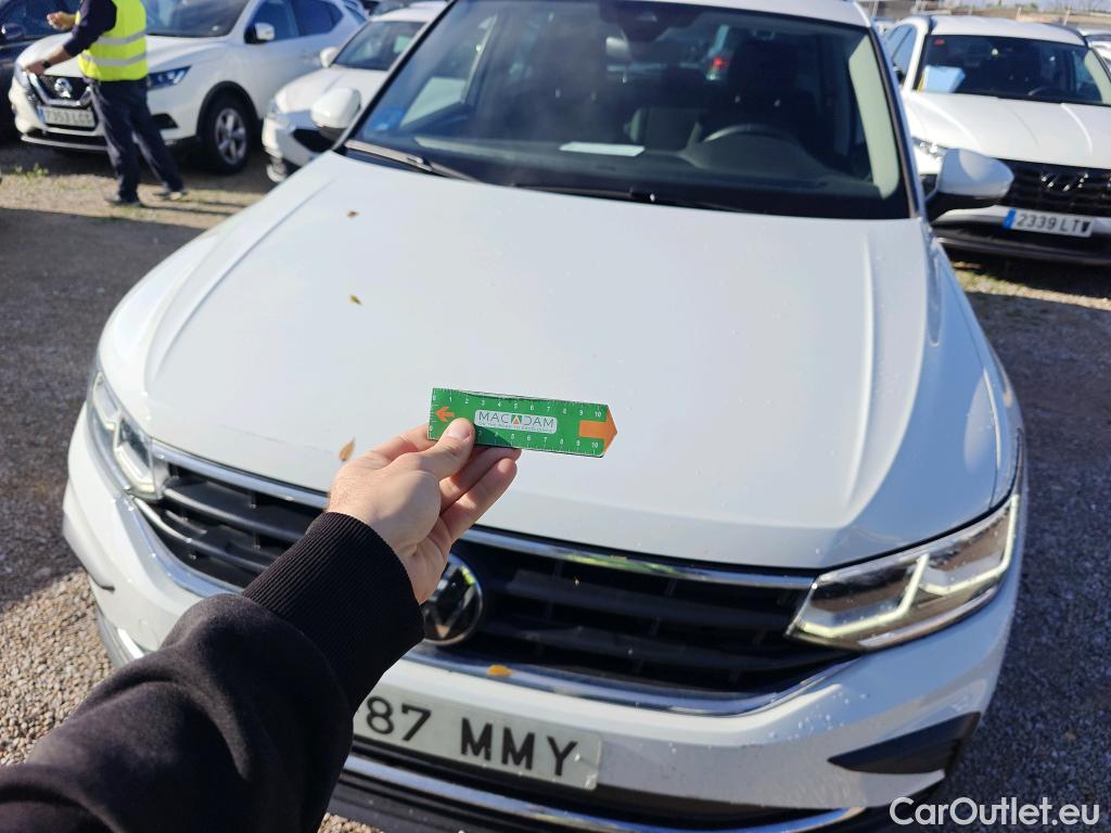  Volkswagen  Tiguan VOLKSWAGEN  / 2020 / 5P / todoterreno Life 1.4 TSI eHybrid 180kW (245CV) DSG #22