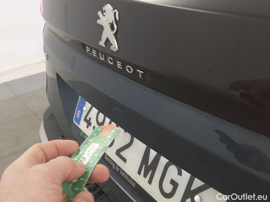  Peugeot  3008  Allure Pack 1.5 HDi 130CV AT8 E6d #4