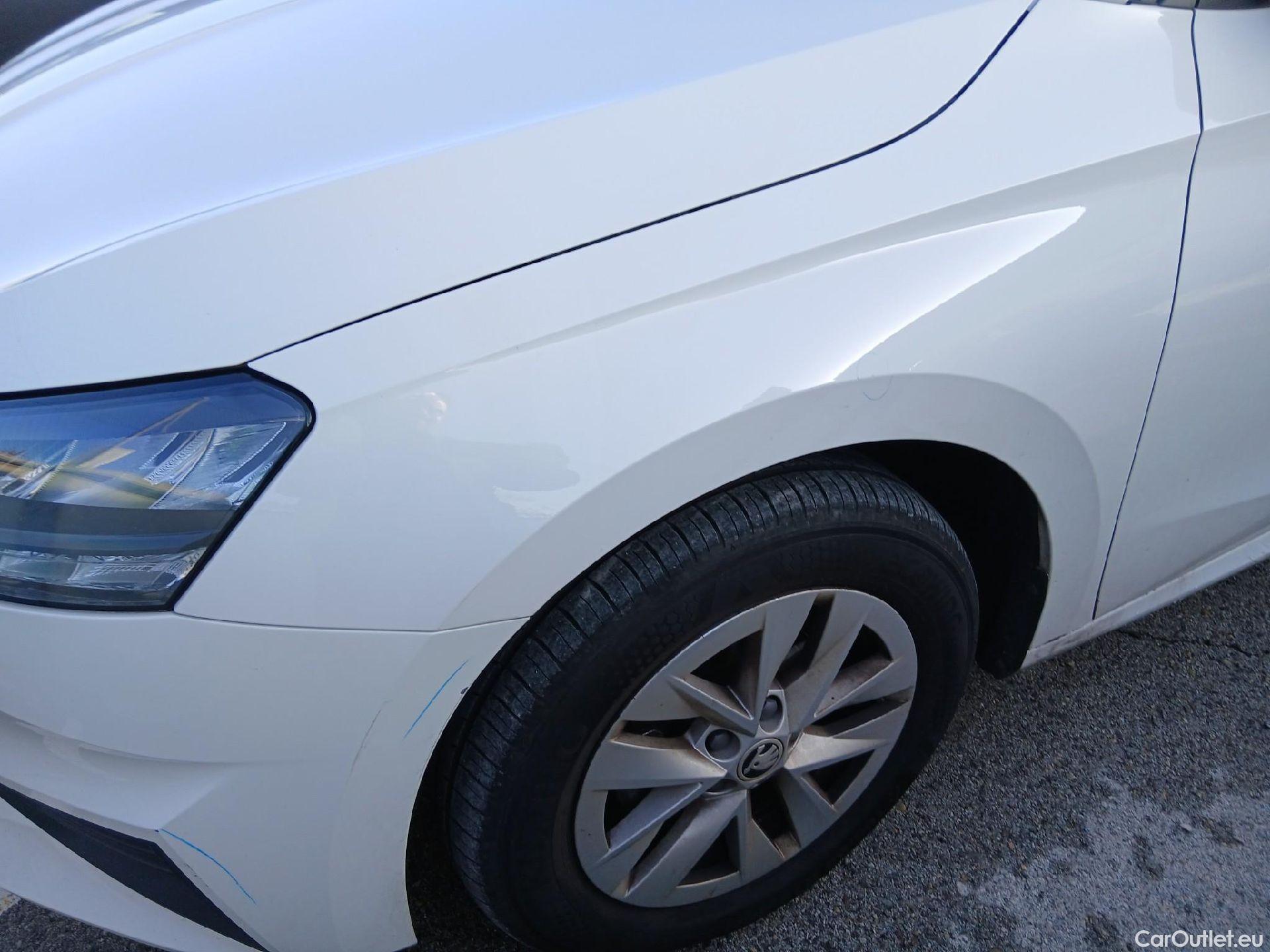  Skoda  Fabia  Essence 1.0 TSI 95CV MT5 6E #5