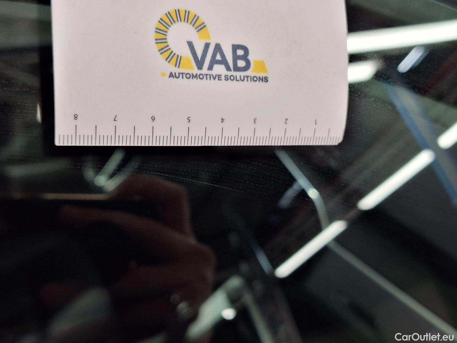  Audi  Q3 Audi,  SB '19 PHEV, Audi  Sportback 45 TFSI e S tronic S Line 5d #34