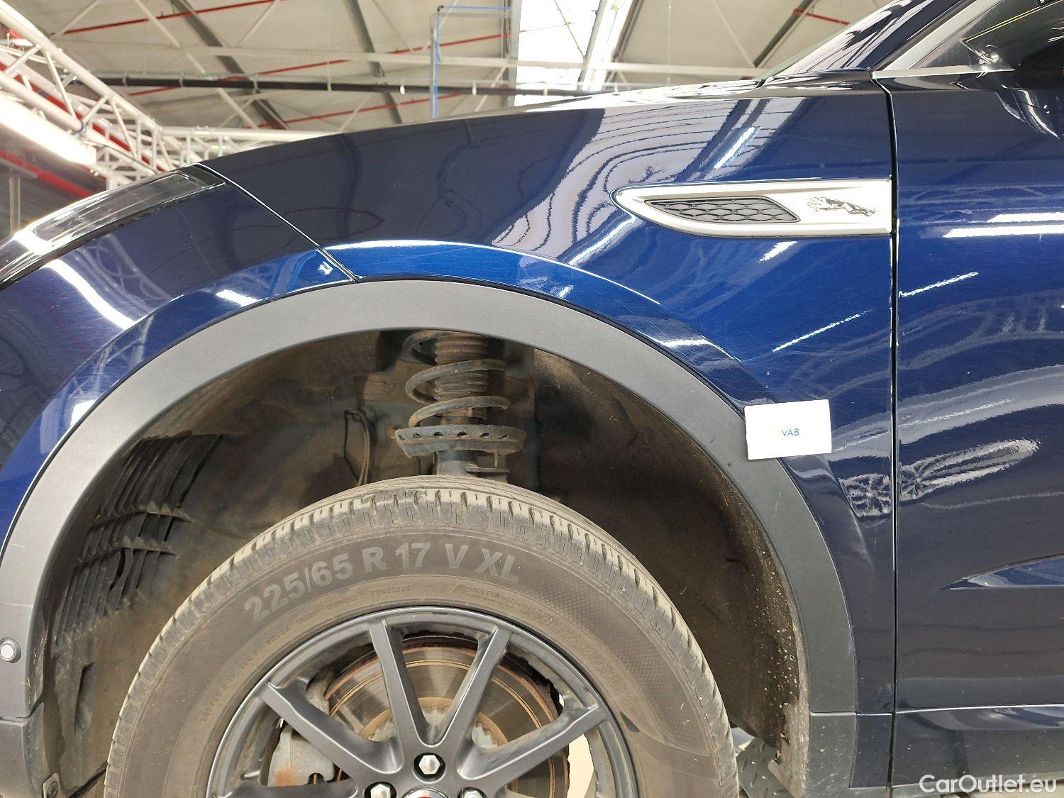  Jaguar  E-PACE Jaguar,  FL'20, Jaguar  D165 FWD R-Dynamic 5d #29