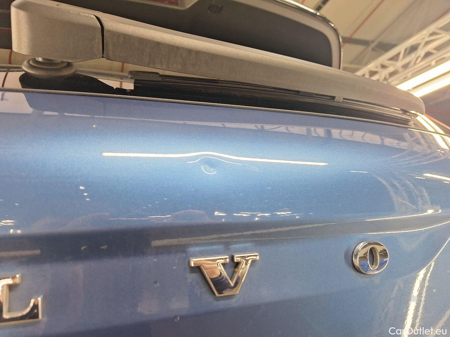  Volvo  XC 40 Volvo, XC40 '17, Volvo XC40 T5 Twin Engine R-Design 5d #17