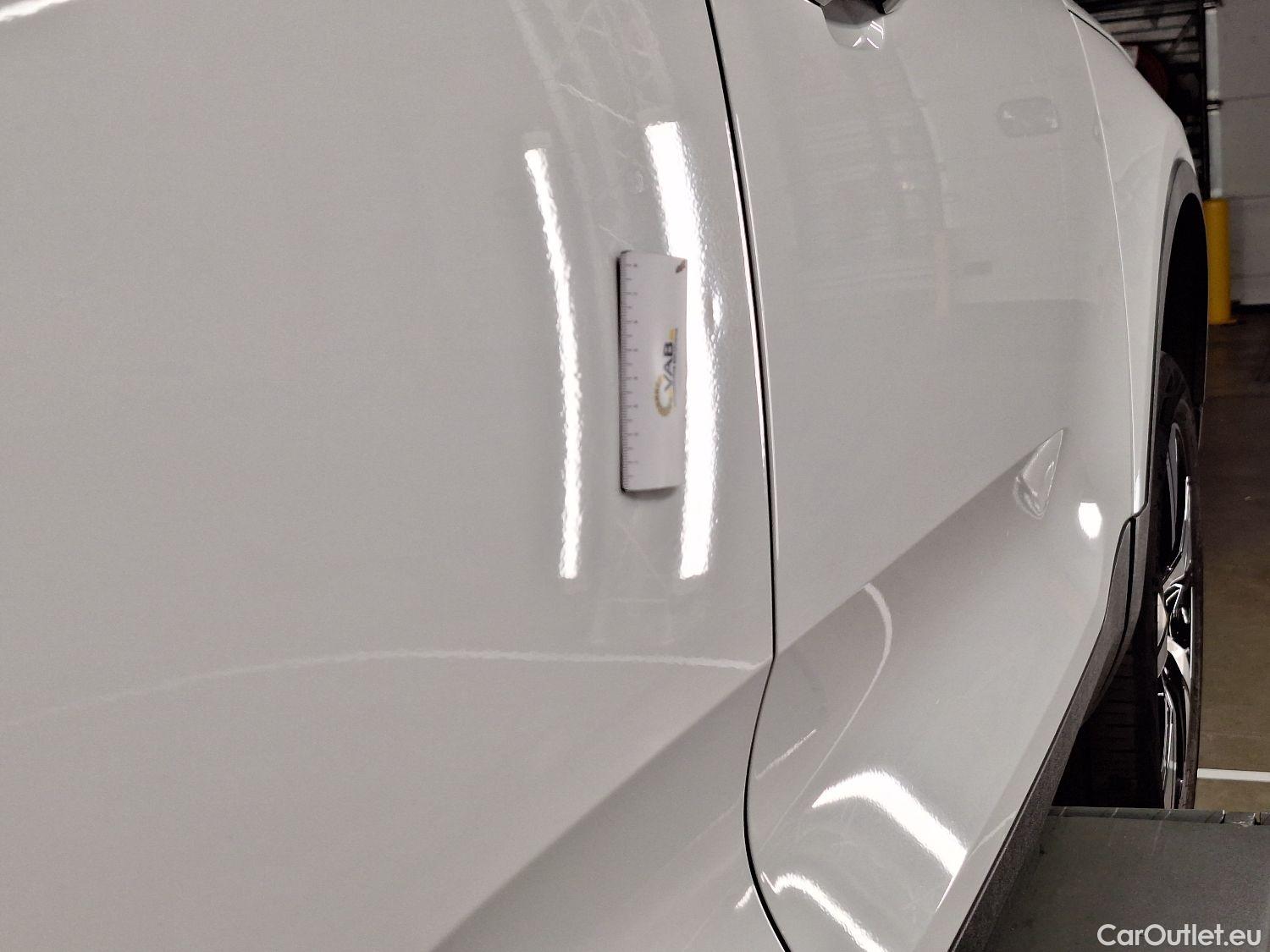  Volvo  XC 40 Volvo, XC40 '17 PHEV, Volvo XC40 T4 Recharge Geartronic R-Design 5d #14