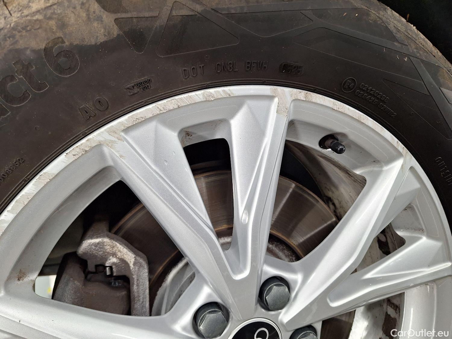  Audi  Q3 Audi,  SB '19 PHEV, Audi  Sportback 45 TFSI e S tronic S Line 5d #5