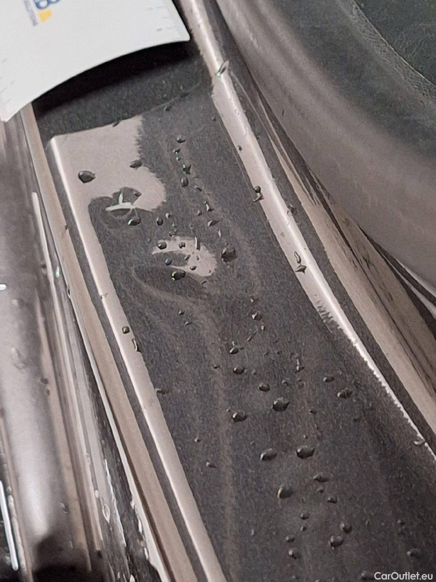  Peugeot  2008 Peugeot,  FL'16, Peugeot  1.2 Puretech 61kW S&S Active 5d #28