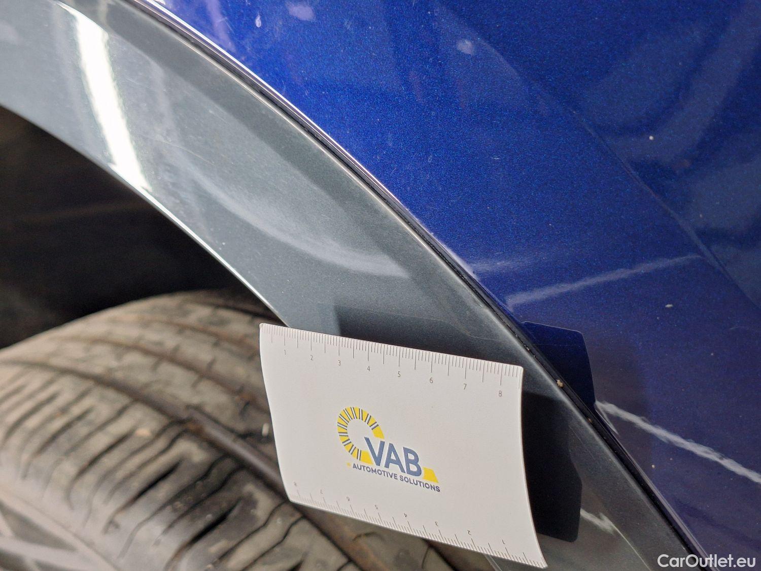  Audi  Q3 Audi,  SB '19 PHEV, Audi  Sportback 45 TFSI e S tronic S Line 5d #28