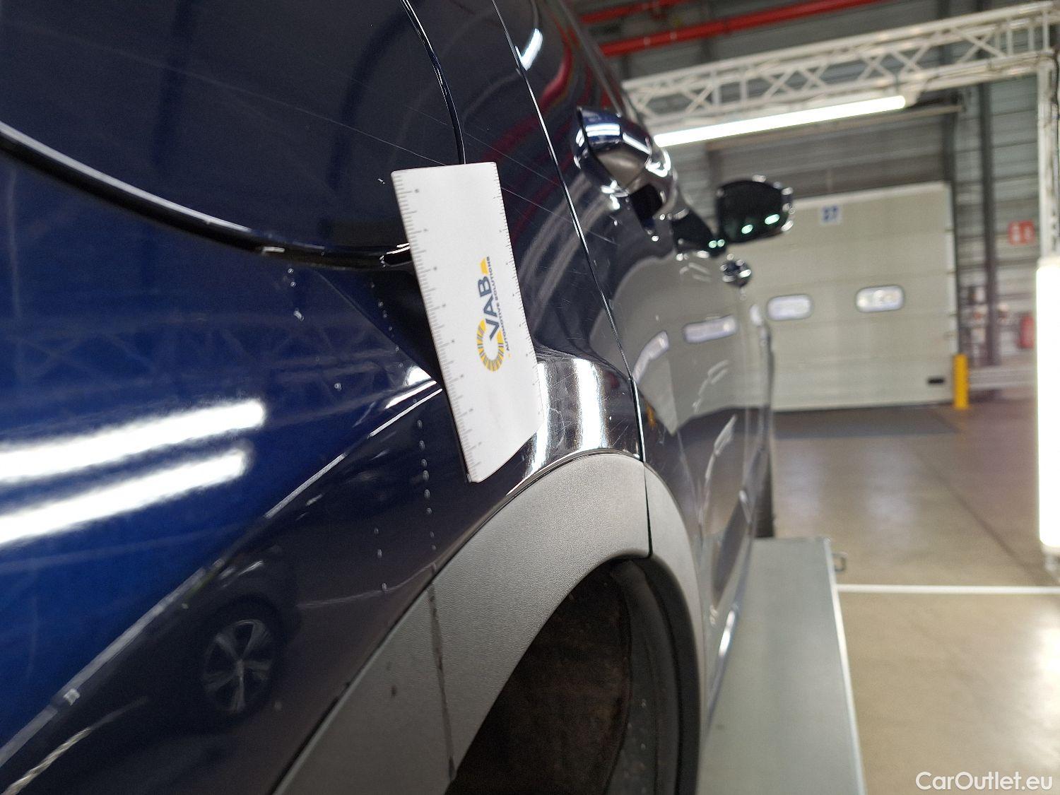  Jaguar  E-PACE Jaguar,  FL'20, Jaguar  D165 FWD R-Dynamic 5d #13