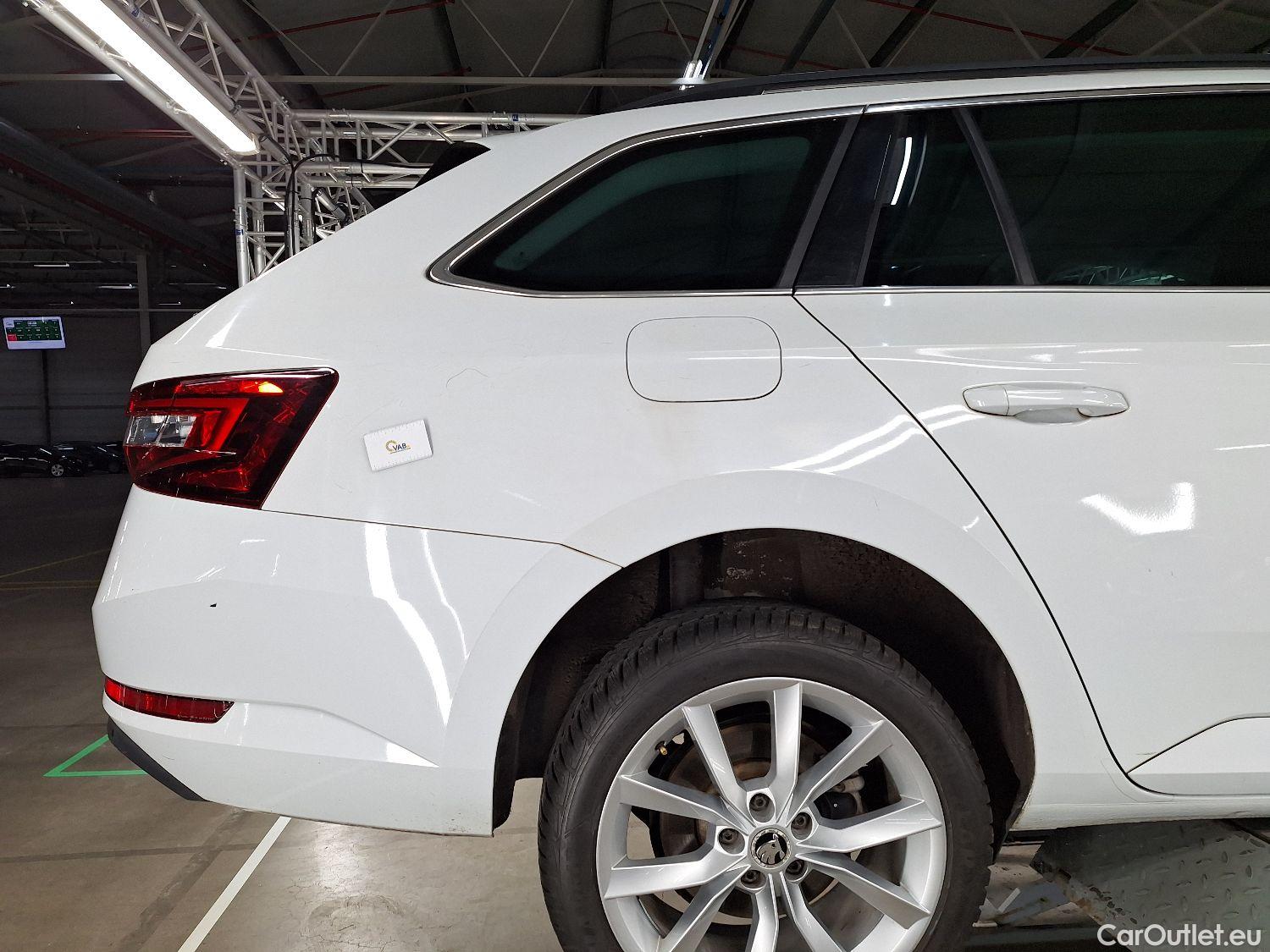  Skoda  Superb Skoda,  Combi '15, Skoda  Combi 2.0 CRTDI 110kW DSG6 Ambition 5 #26