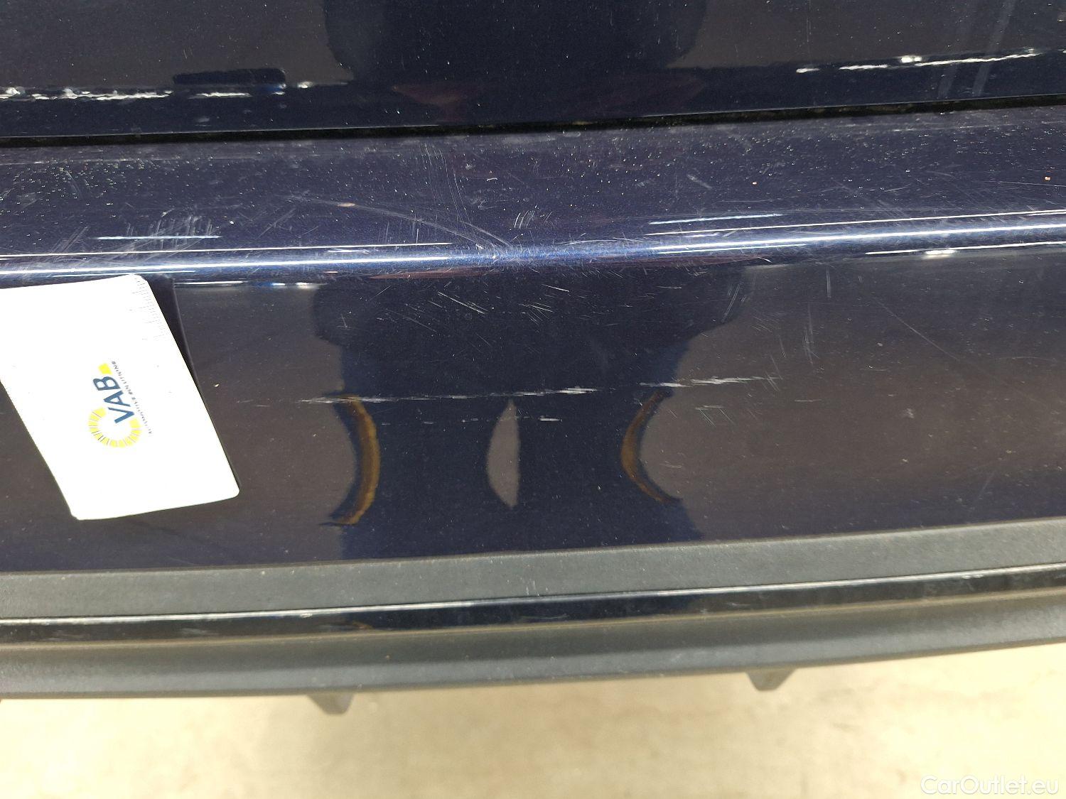  Mercedes  C-Klasse Mercedes, C-Class Br '21 PHEV, Mercedes-Benz  Break C 300 e AMG Line 5d #23