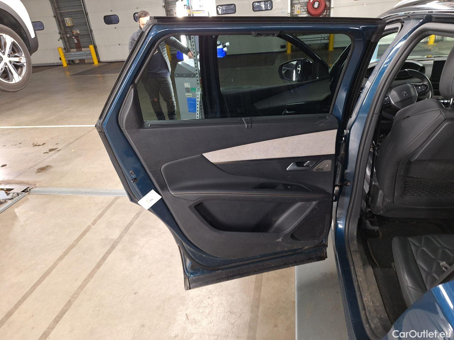  Peugeot  5008 Peugeot,  FL'20, Peugeot  1.5 BlueHDi 96kW S&S GT 5d #48