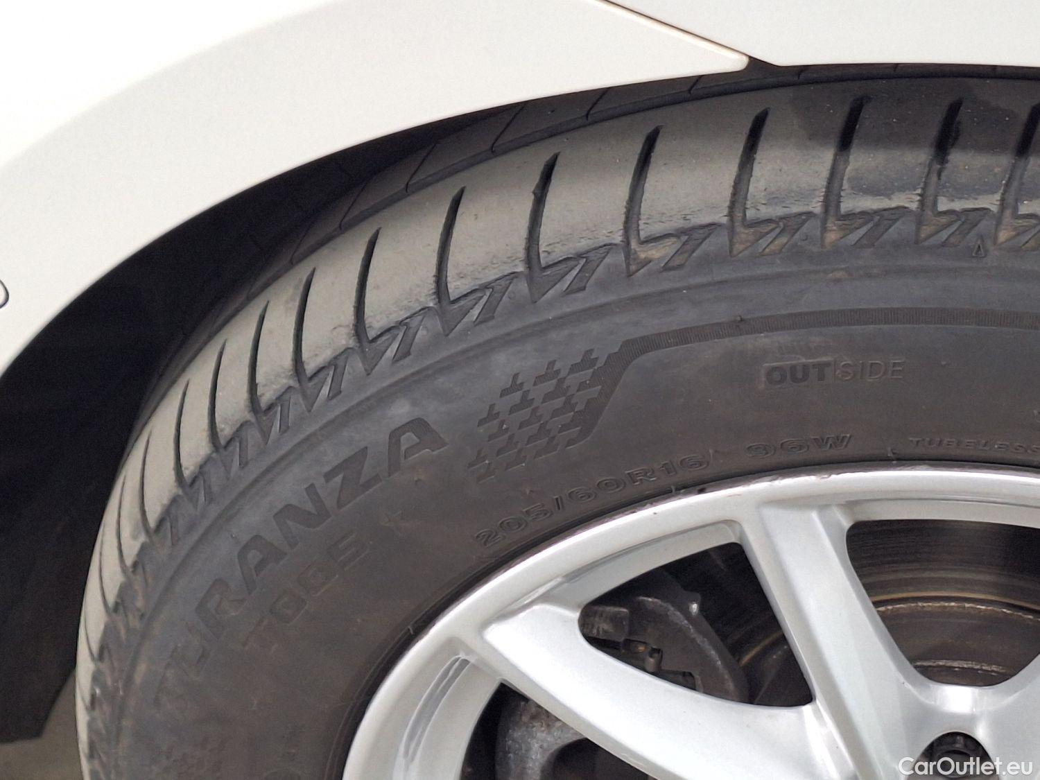  Bmw  Serie 2 BMW, 2-serie Act.Tour '18, BMW 2 Reeks Active Tourer 216d (85kW) 5d #32