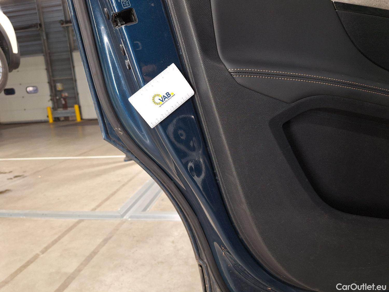  Peugeot  5008 Peugeot,  FL'20, Peugeot  1.5 BlueHDi 96kW S&S GT 5d #49