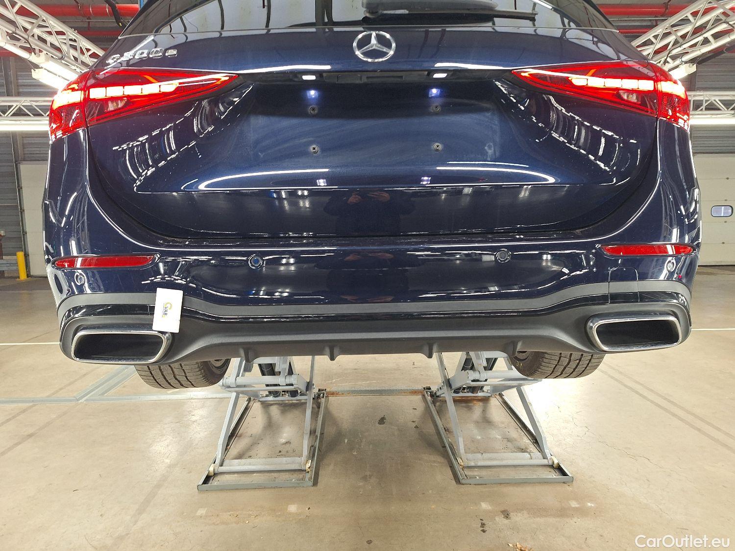  Mercedes  C-Klasse Mercedes, C-Class Br '21 PHEV, Mercedes-Benz  Break C 300 e AMG Line 5d #10