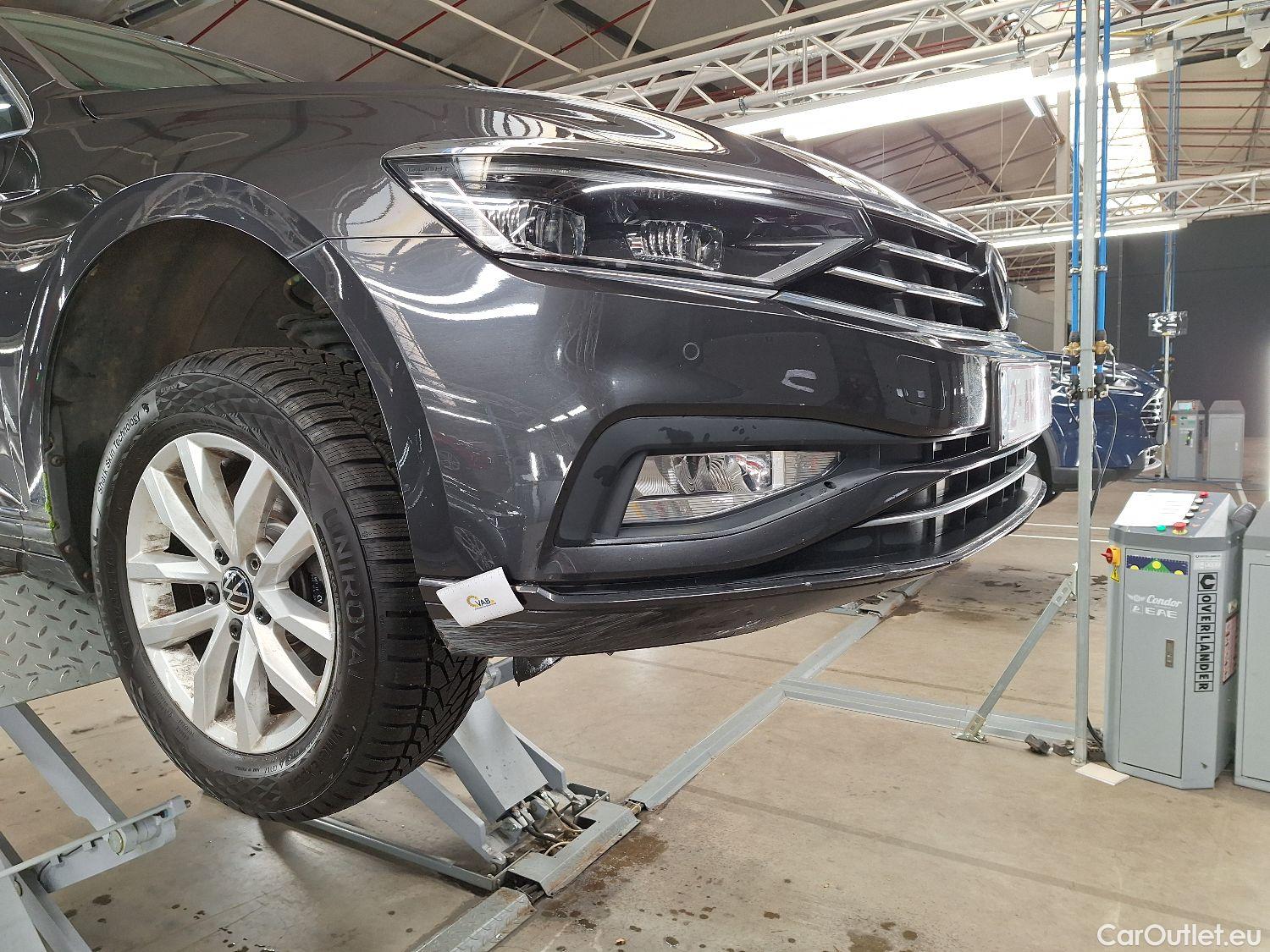  Volkswagen  Passat VW,  Variant FL'19, Volkswagen  Variant 2.0 TDI 90kW DSG Style B #11