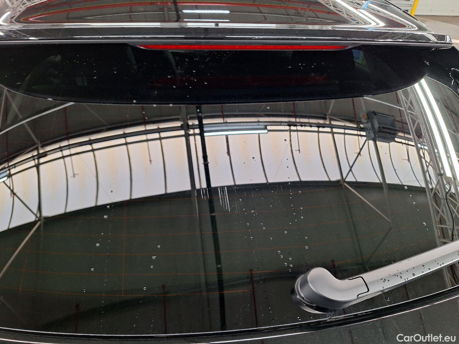  Audi  Q3 Audi,  SB '19, Audi  Sportback 35 TFSI S tronic S Line 5d #36