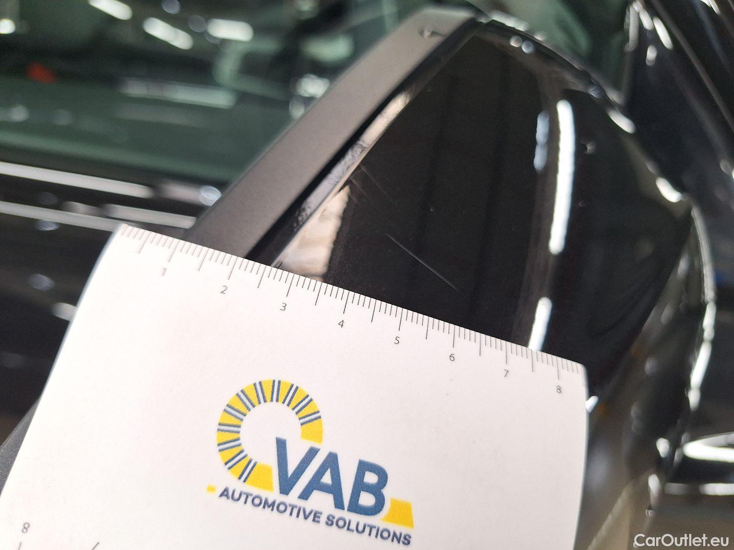  Audi  Q3 Audi,  SB '19, Audi  Sportback 35 TFSI S tronic S Line 5d #33