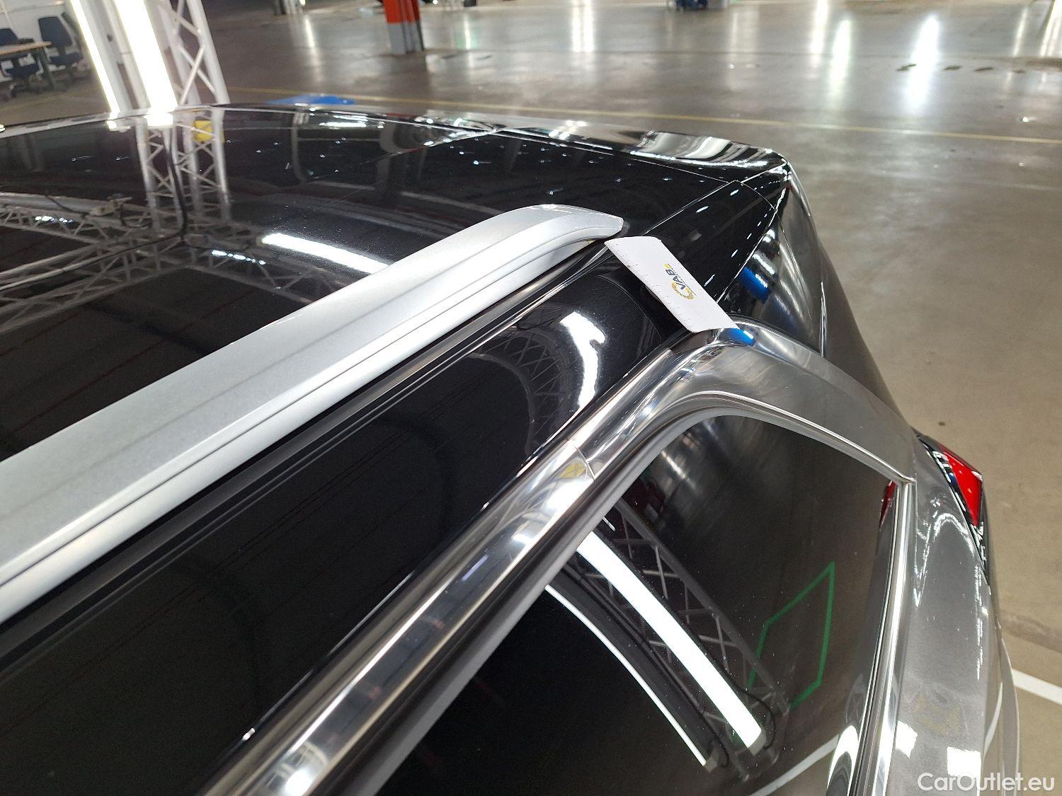  Peugeot  5008 Peugeot,  '16, Peugeot  1.5 BlueHDi 96kW S&S EAT8 GT Line 5d #40