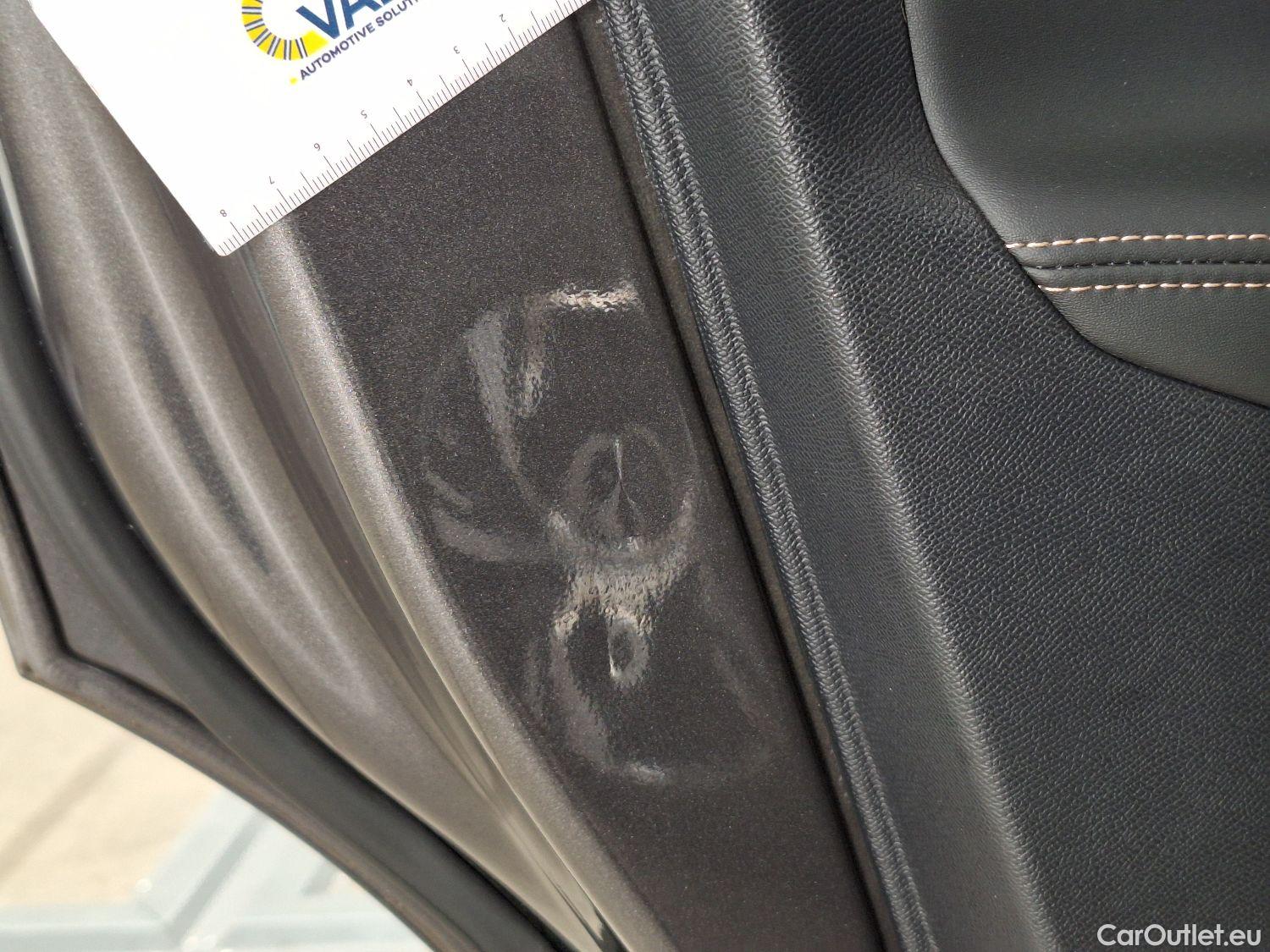  Peugeot  5008 Peugeot,  '16, Peugeot  1.5 BlueHDi 96kW S&S EAT8 GT Line 5d #29