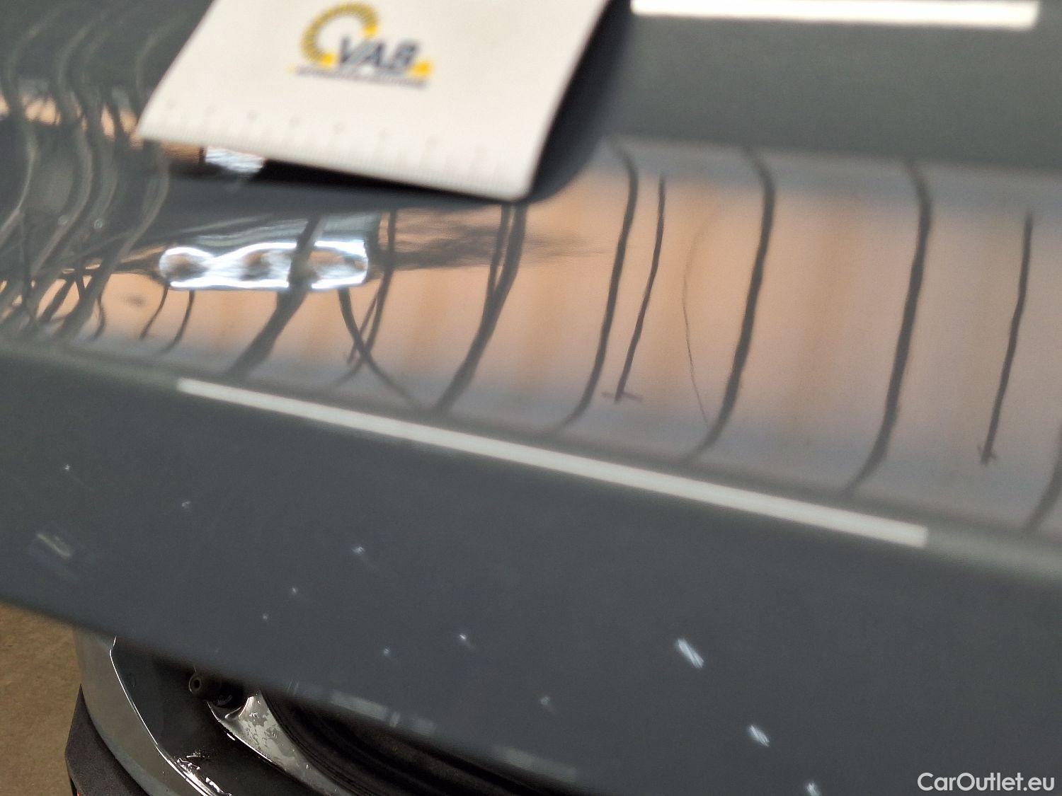  Volvo  XC 40 Volvo, XC40 '17, Volvo XC40 T2 Geartronic Momentum Pro 5d #27