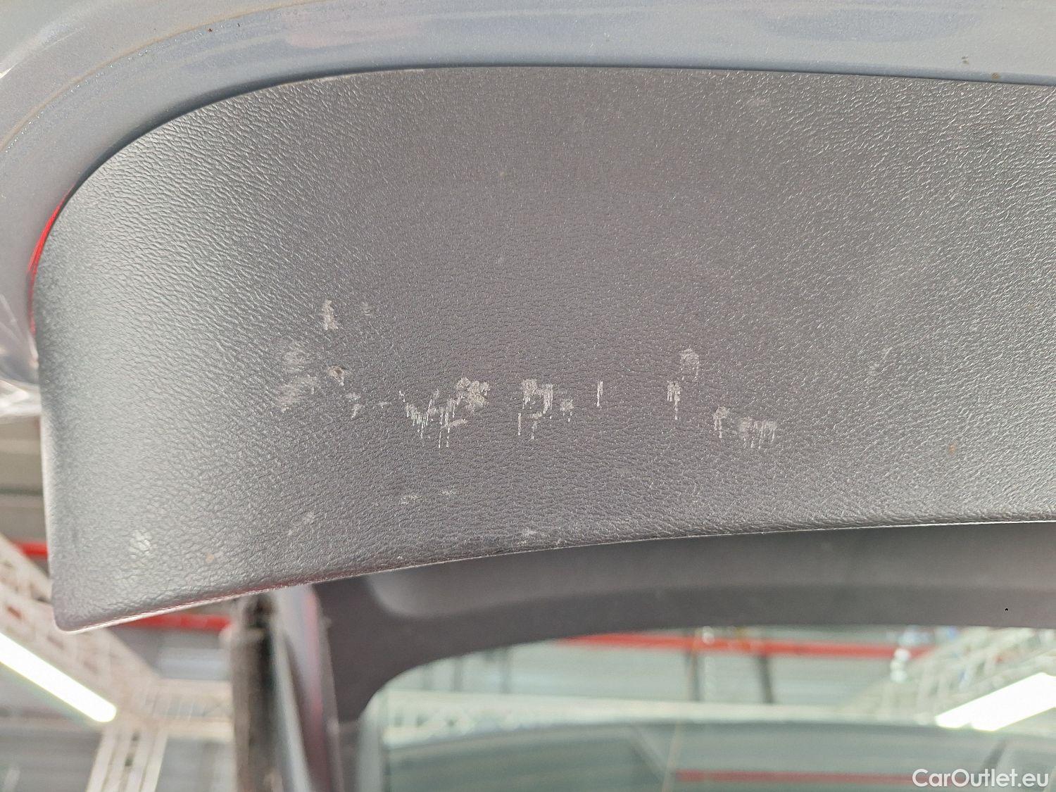  Volvo  XC 40 Volvo, XC40 '17, Volvo XC40 T2 Geartronic Momentum Pro 5d #31