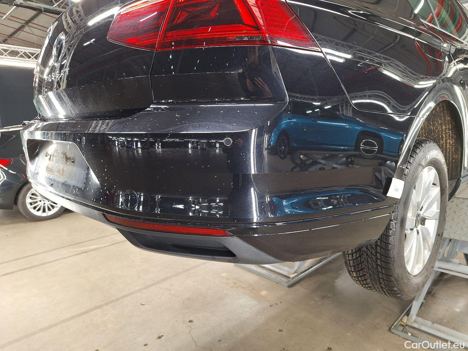  Volkswagen  Passat VW,  FL'19, Volkswagen  1.5 TSI Style Business DSG 4d #15