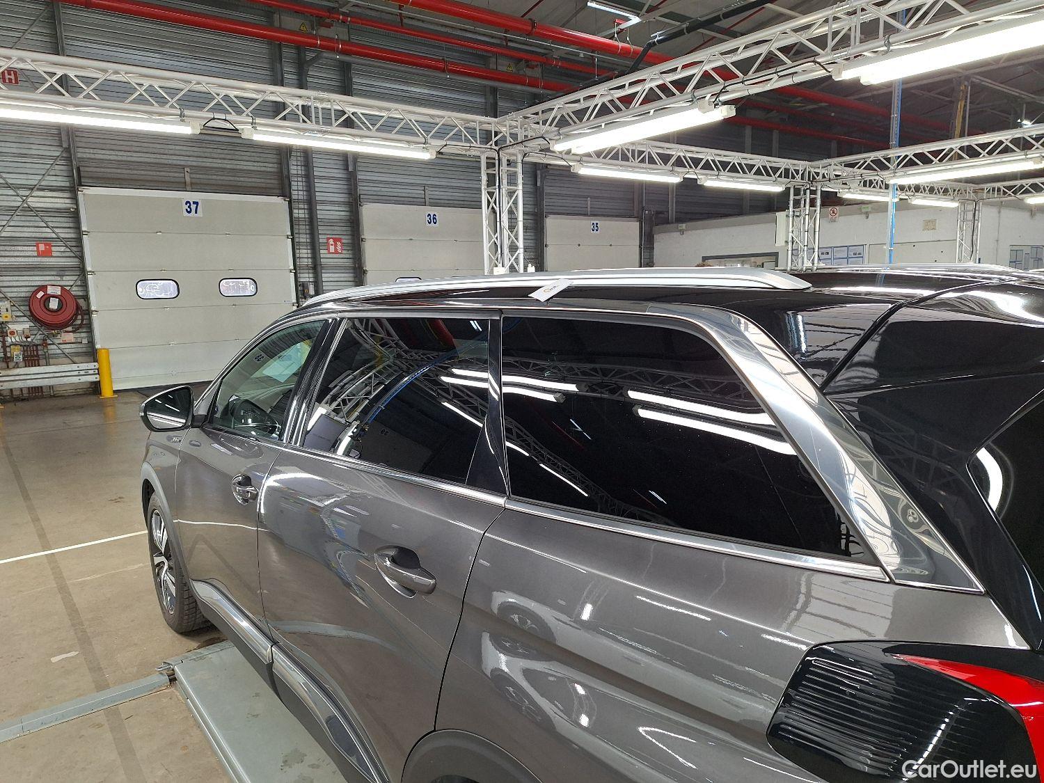  Peugeot  5008 Peugeot,  '16, Peugeot  1.5 BlueHDi 96kW S&S EAT8 GT Line 5d #39