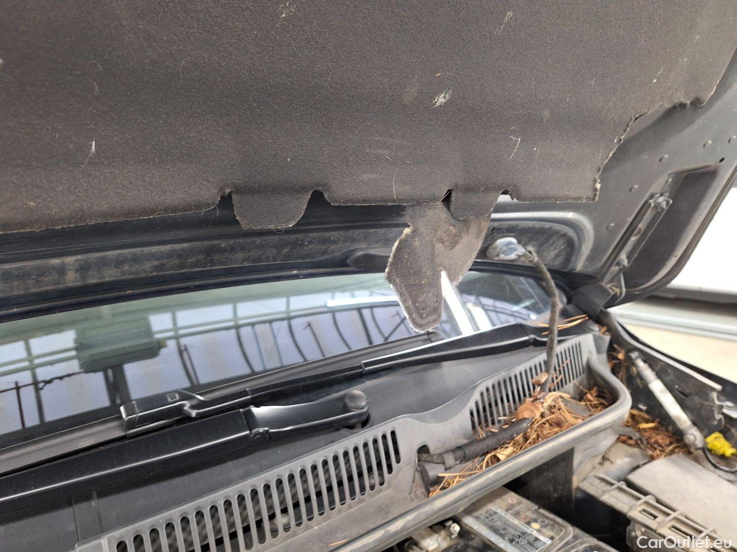  Volkswagen  Touran VW,  '15, Volkswagen  1.5 TSi Trendline DSG 5d #71