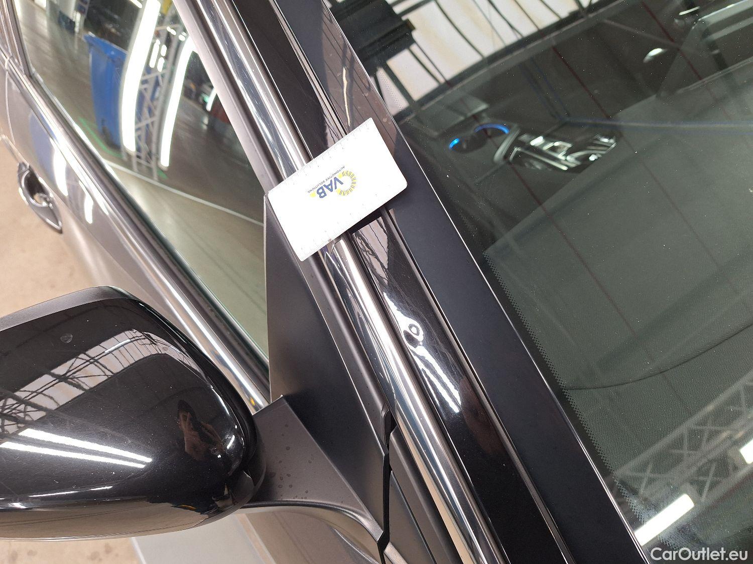  Peugeot  5008 Peugeot,  '16, Peugeot  1.5 BlueHDi 96kW S&S EAT8 GT Line 5d #34