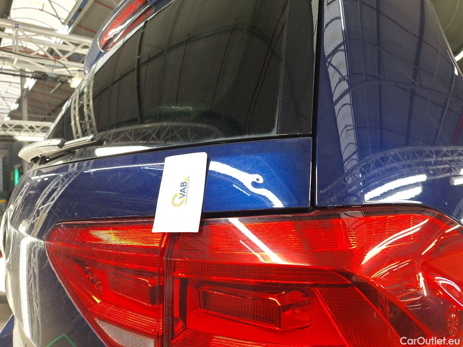  Volkswagen  Touran VW,  '15, Volkswagen  1.5 TSi Trendline DSG 5d #41