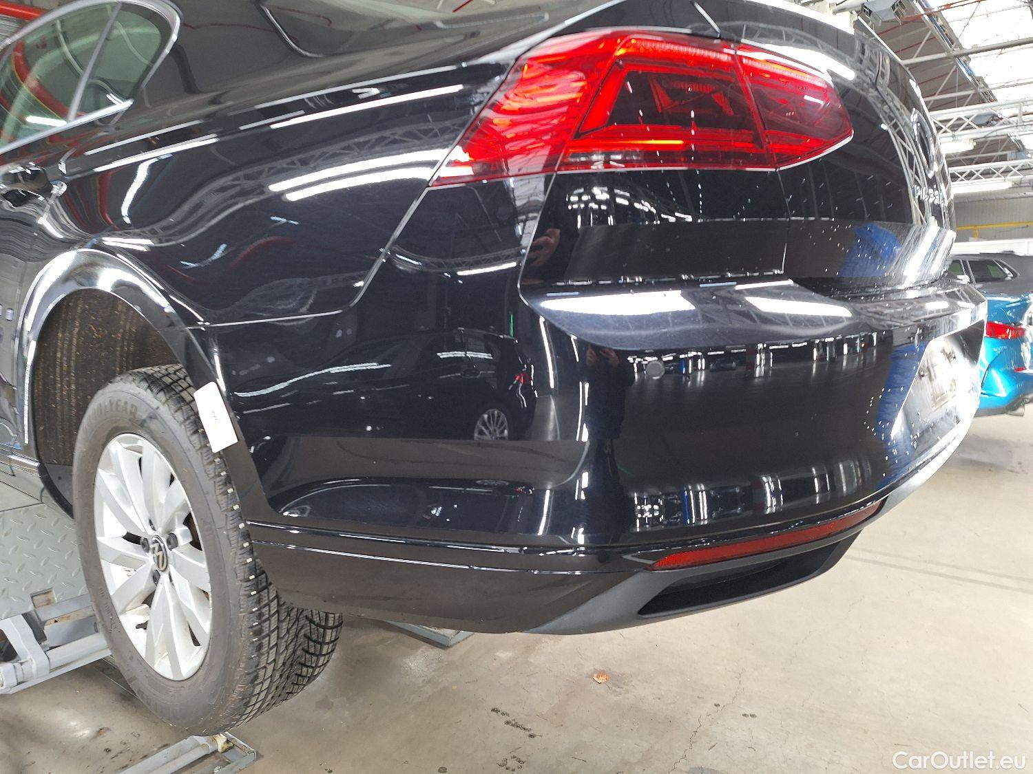  Volkswagen  Passat VW,  FL'19, Volkswagen  1.5 TSI Style Business DSG 4d #16