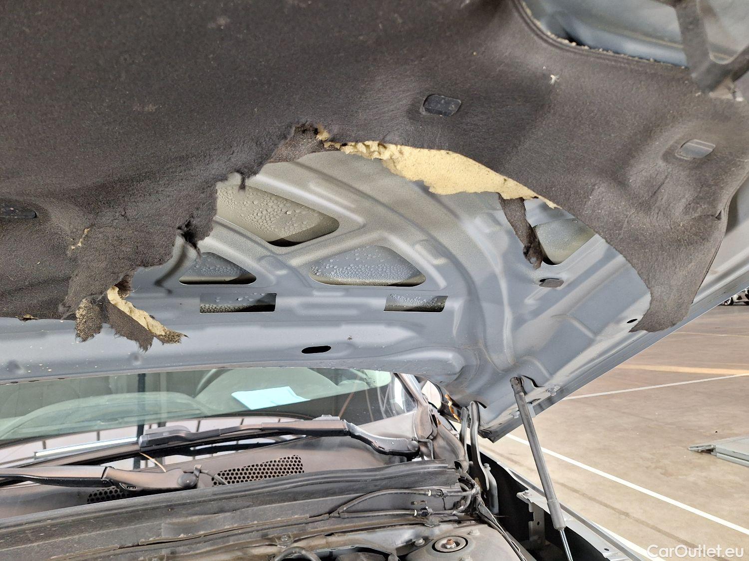  Volvo  XC 40 Volvo, XC40 '17, Volvo XC40 T2 Geartronic Momentum Pro 5d #42