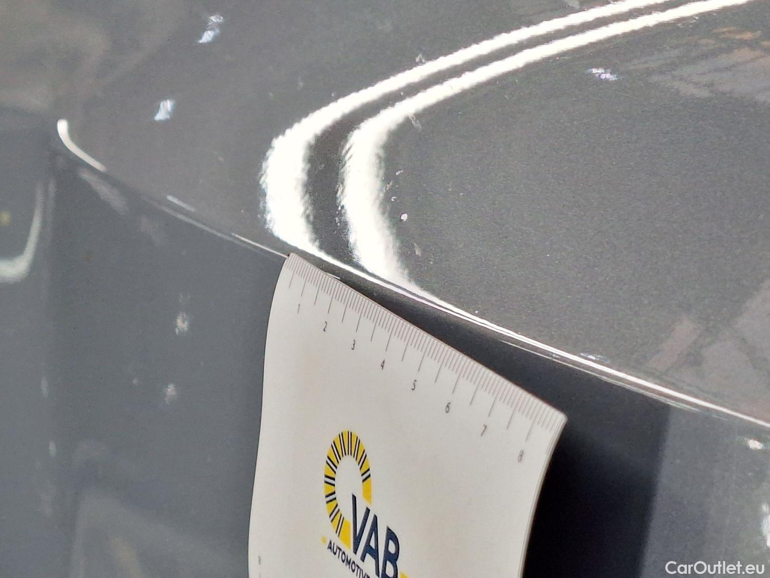  Volvo  XC 40 Volvo, XC40 '17, Volvo XC40 T2 Geartronic Momentum Pro 5d #11