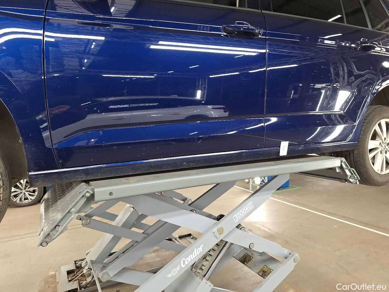  Volkswagen  Touran VW,  '15, Volkswagen  1.5 TSi Trendline DSG 5d #29