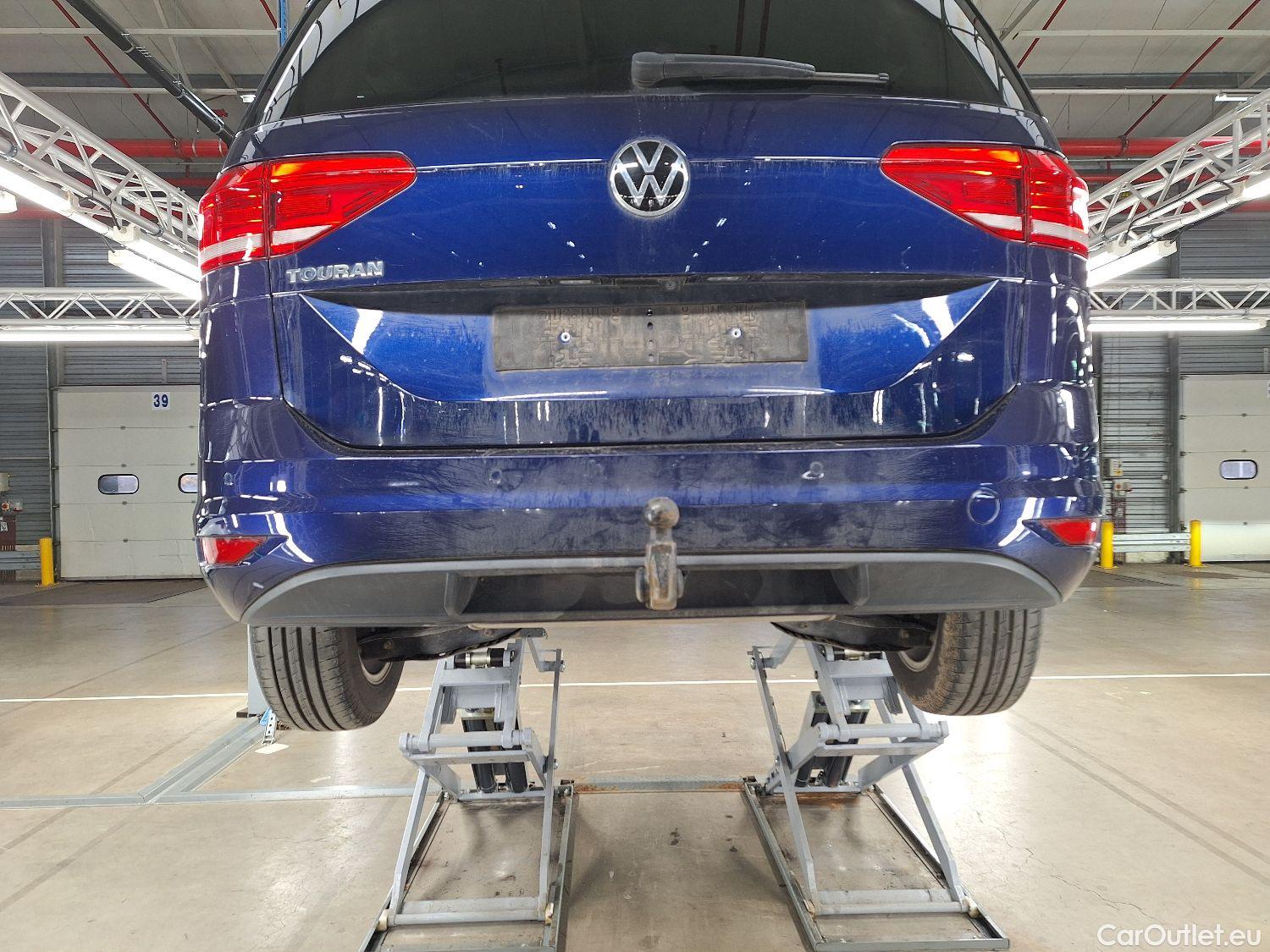  Volkswagen  Touran VW,  '15, Volkswagen  1.5 TSi Trendline DSG 5d #20