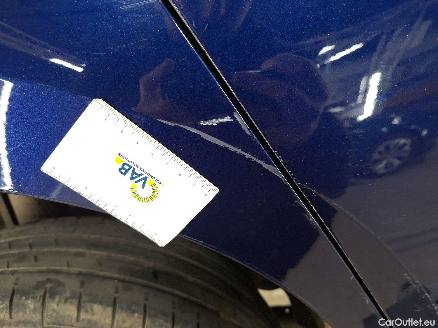  Volkswagen  Touran VW,  '15, Volkswagen  1.5 TSi Trendline DSG 5d #35