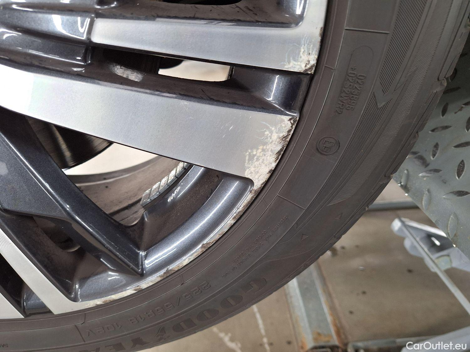  Peugeot  5008 Peugeot,  '16, Peugeot  1.5 BlueHDi 96kW S&S EAT8 GT Line 5d #17