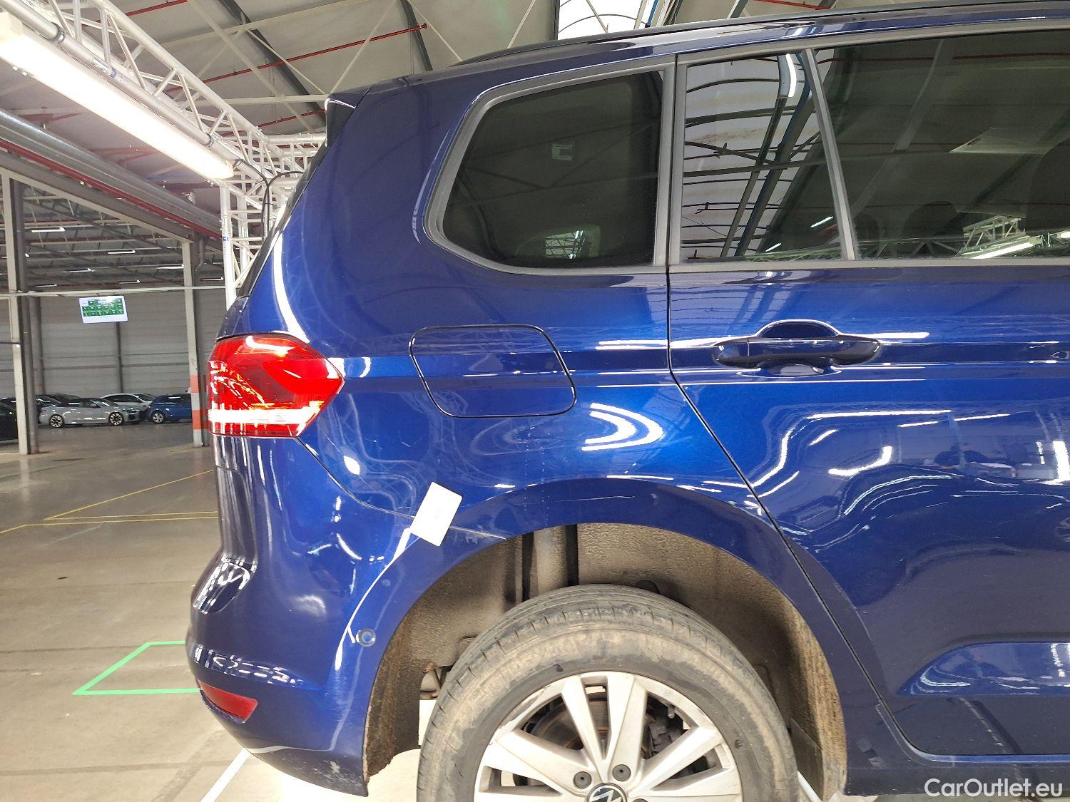  Volkswagen  Touran VW,  '15, Volkswagen  1.5 TSi Trendline DSG 5d #37