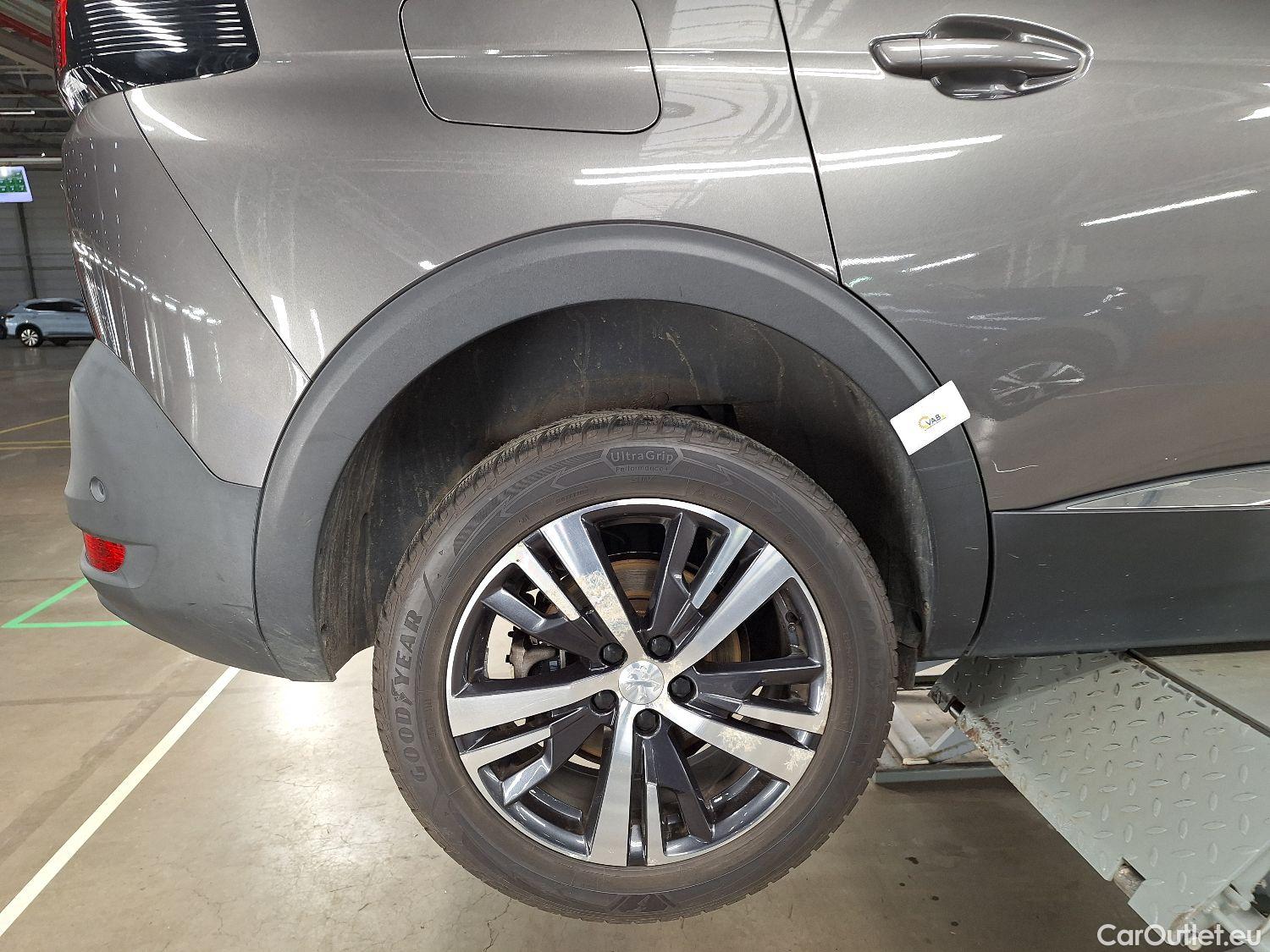  Peugeot  5008 Peugeot,  '16, Peugeot  1.5 BlueHDi 96kW S&S EAT8 GT Line 5d #18