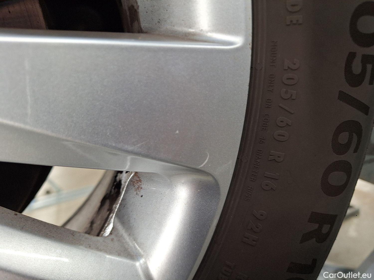  Seat  Arona Seat,  '17, SEAT  1.0 TSI 81kW Move 5d #8