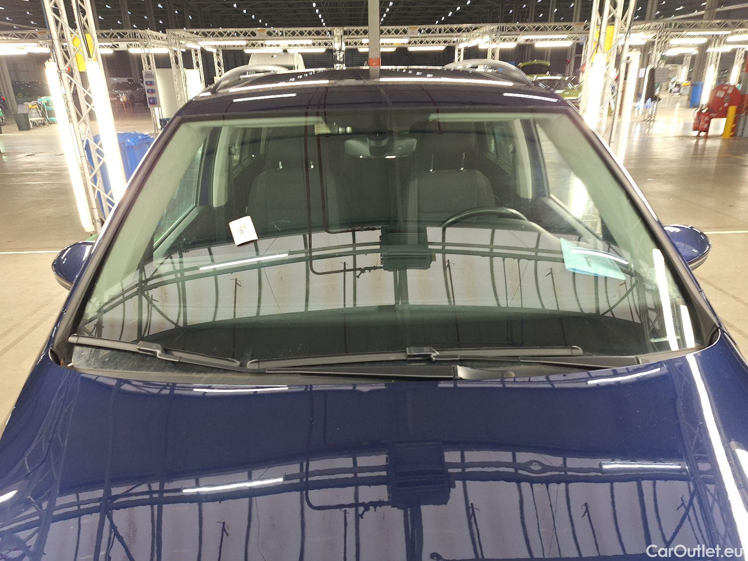  Volkswagen  Touran VW,  '15, Volkswagen  1.5 TSi Trendline DSG 5d #5