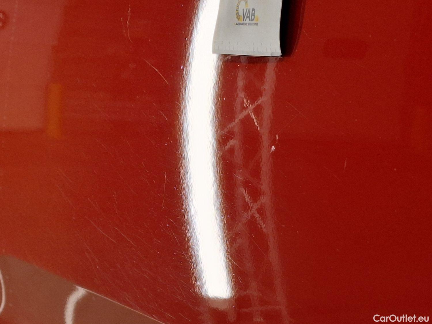  Volvo  XC 40 Volvo, XC40 '17, Volvo XC40 T3 Geartronic Momentum Pro 5d #38