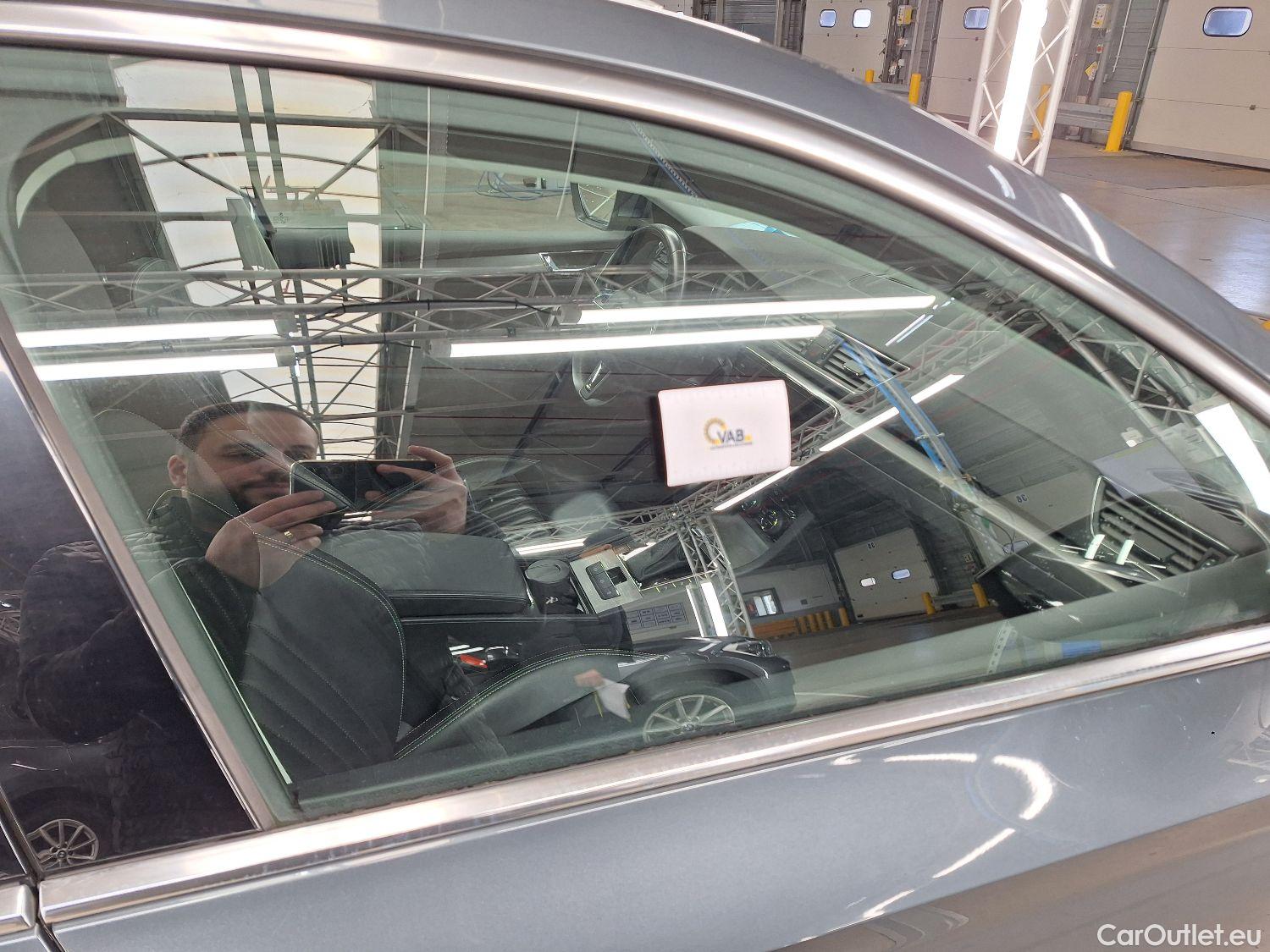  Skoda  Superb Skoda,  Combi FL'19, Skoda  Combi 2.0 CRTDI 110kW DSG7 Style 5d #35